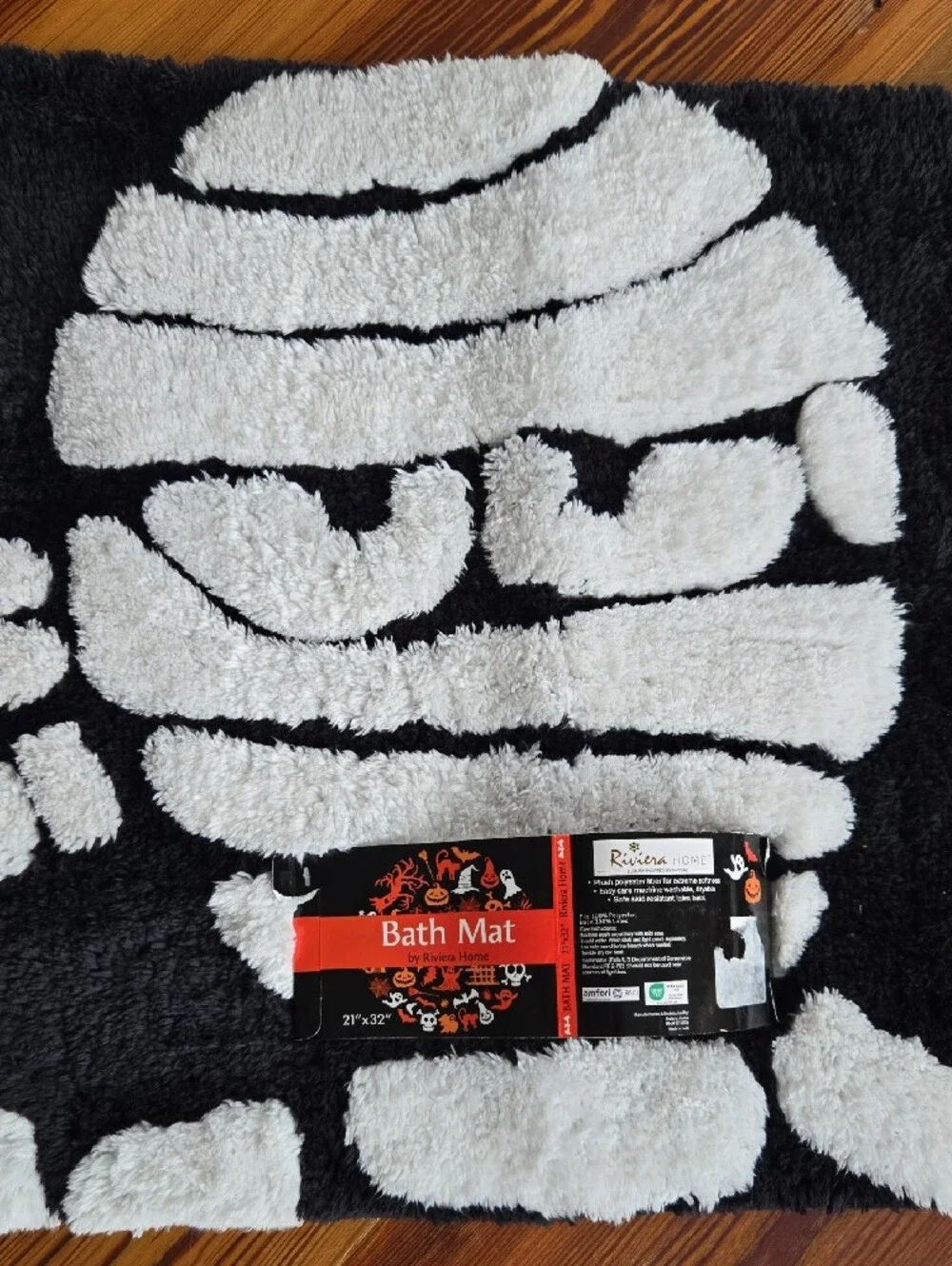 Riviera Black and White Mummy Bath Mat NWT